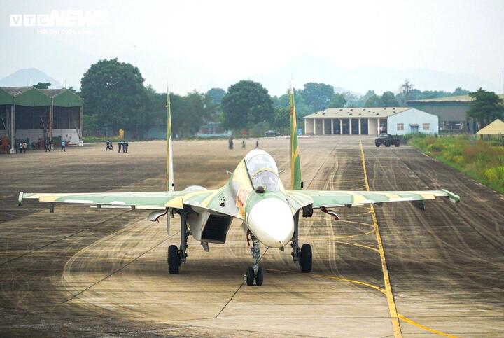 Tiềm năng vượt trội của tiêm kích Su-30MK2